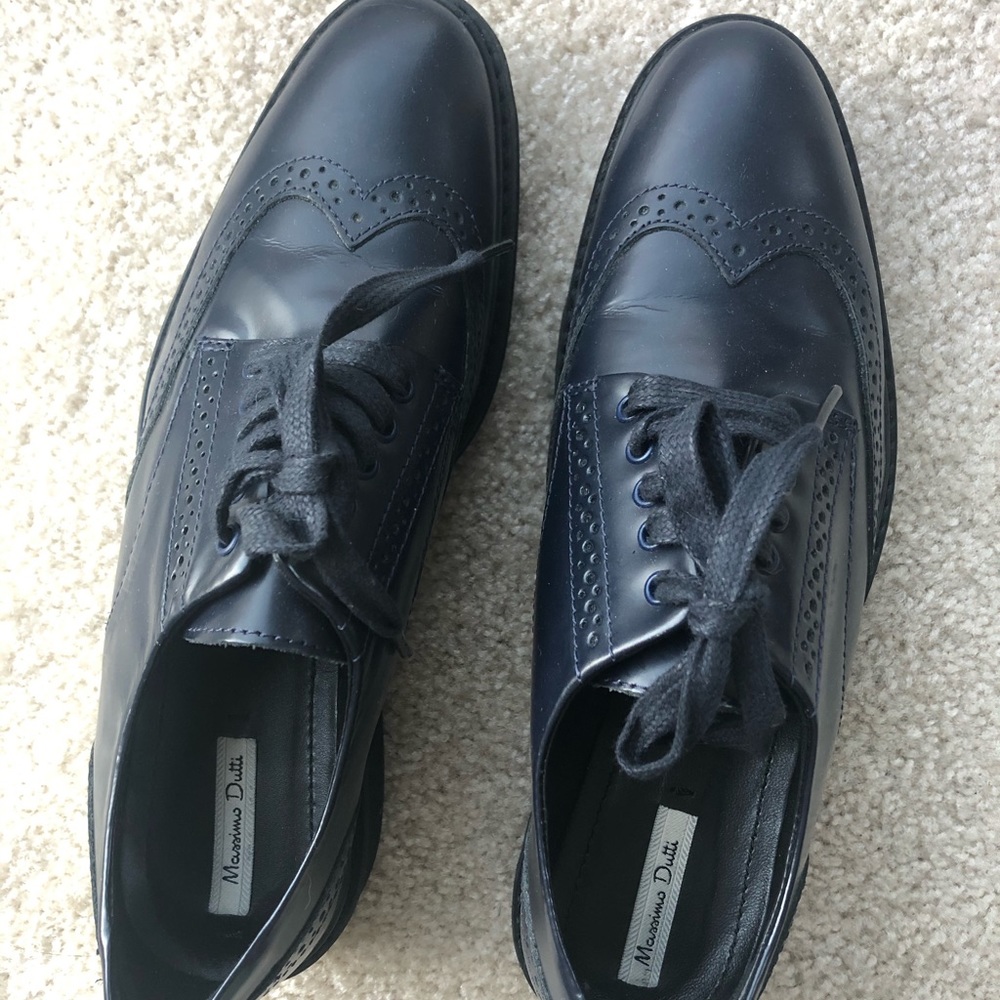 **Clearance**Massimo Dutti Platform Brogues Navy